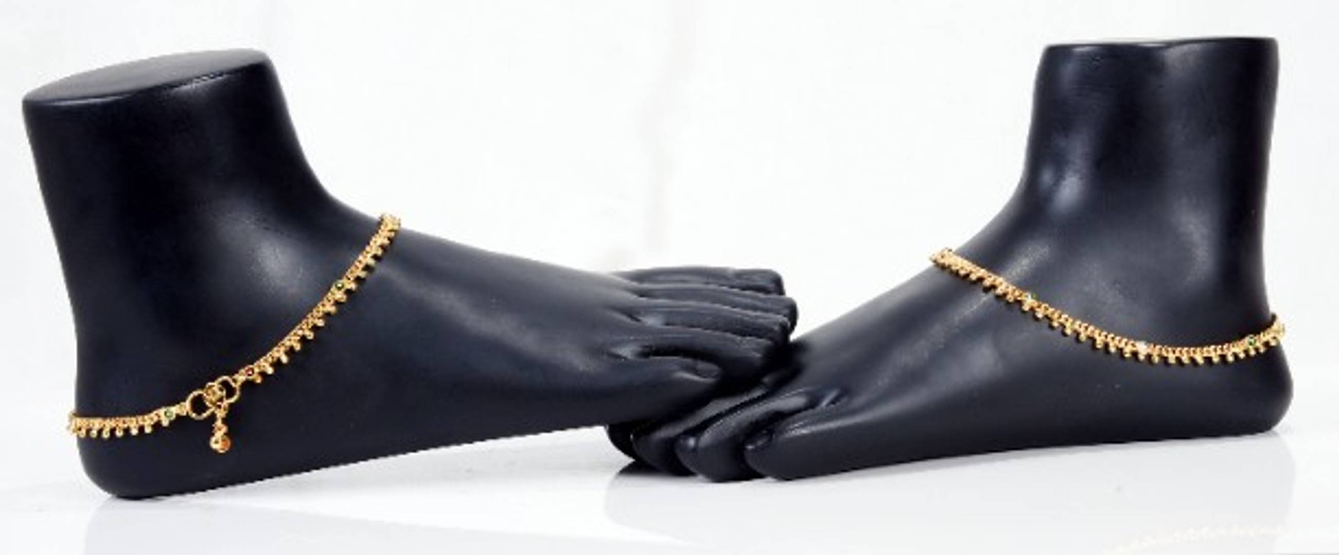 Latest Beautiful Alloy Gold Plated Anklets